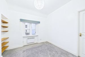 Main bedroom- click for photo gallery